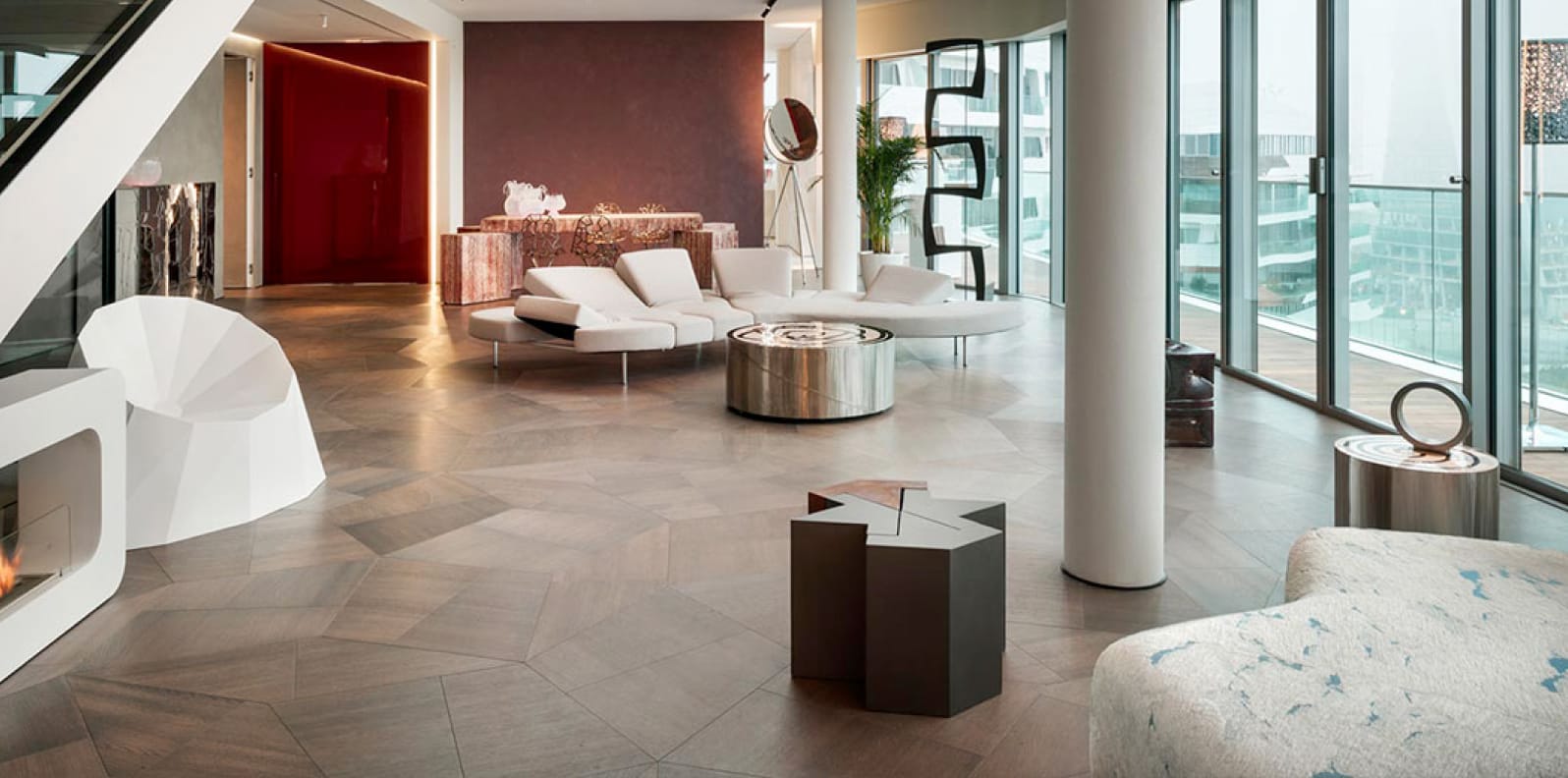 Parquet haut de gamme dans un intérieur raffiné